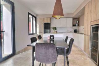 Sous le « Figuier » - Cornillon-Confoux - 1