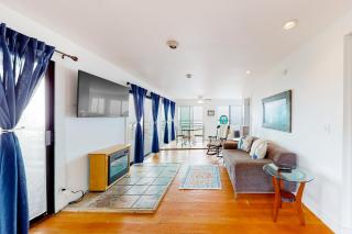 Saddle Point Ocean View Cottage - Elk - 5