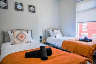 Stay with Alexandra - Free Parking - Free Wifi Superb Location - 1