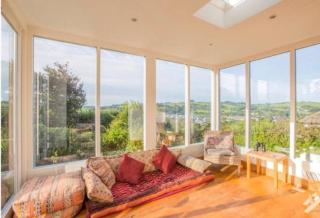Detached bungalow with awesome views, Totnes - 5