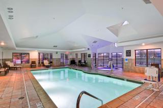 Homewood Suites by Hilton Aurora Naperville - 2
