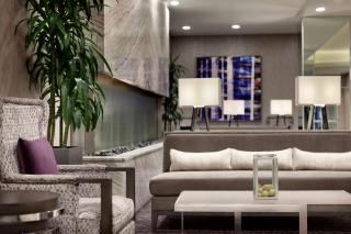 Embassy Suites by Hilton Charlotte Uptown - Charlotte - 1