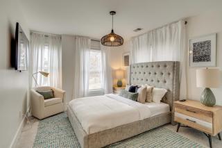 Skyline Views From Shelby with Wifi, fully furnished, pet friendly & in unit laundry - 6