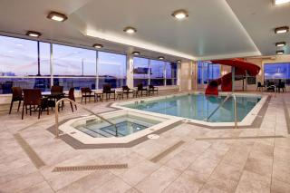 Hampton Inn & Suites by Hilton Grande Prairie - Grande Prairie - 2