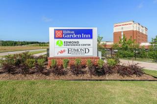 Hilton Garden Inn Edmond/Oklahoma City North - 8