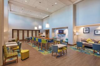 Hampton Inn & Suites Sacramento at CSUS - Sacramento - 4