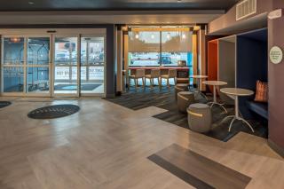 Tru by Hilton Garland Richardson - 6