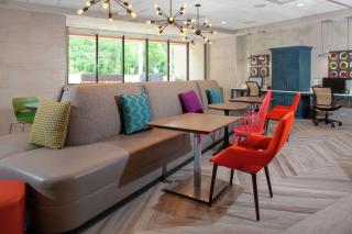 Home2 Suites by Hilton Bloomington - Bloomington - 5