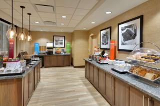 Hampton Inn & Suites Rexburg - 1