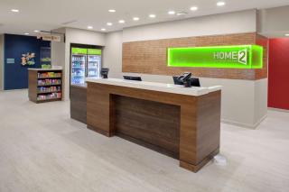 Home2 Suites by Hilton Bloomington - Bloomington - 3