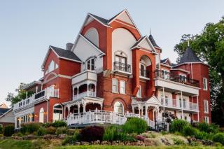 Niagara Grandview Boutique Hotel - 8