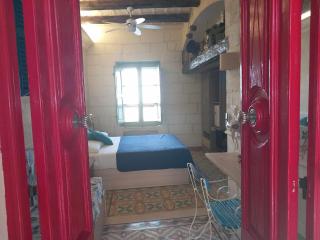 The 1930's Maltese Residence - St Paul's Bay - 6