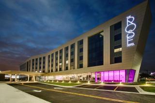 The Rose Chicago, Tapestry Collection By Hilton - Rosemont - 0