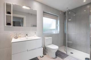 Skippingstone Beach Loft With Amazing Sea Views - Bangor - 5