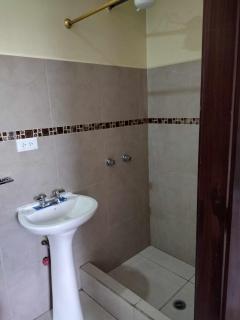Comodo y centrico - Ambato - 3