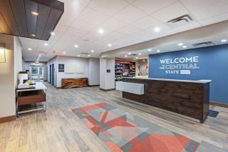 Hampton Inn Gardner - Gardner - 9