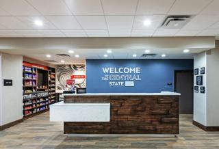 Hampton Inn Gardner - Gardner - 8