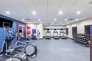 Hampton Inn Gardner - Gardner - 1