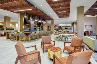 Embassy Suites by Hilton Jonesboro Red Wolf Convention Center - Jonesboro - 7