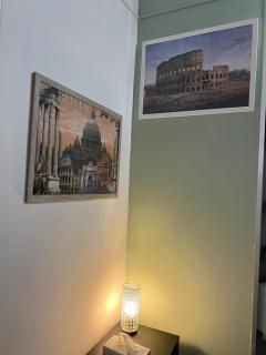 la rosa di roma colosseo - 0