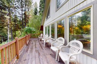 Bearfoot Lodge - McCall - 9