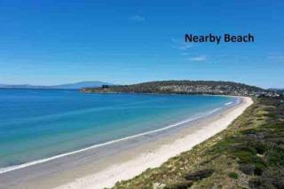 Cosy Cabin, Big View ! - Primrose Sands - 7