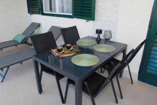Beachfront Apartment Nikol - Žaborić - 5