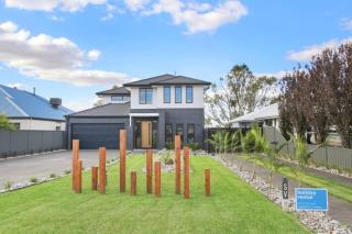Waterview Place Holiday House - Yarrawonga - 5