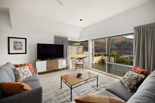 Charming Views - Wanaka - 8