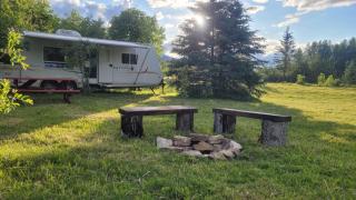 RV with Rocky Mountains View - 0