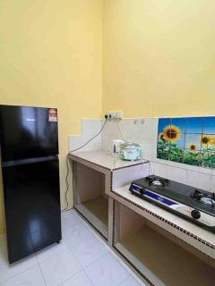 Hajjah Homestay Jln Rajawali Tg Agas - Muar - 6