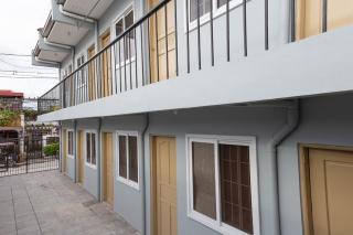 Hive Manila Guesthouse and Apartments 400 Mbps - Gallery Studio - 9