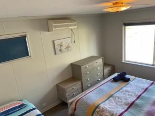 dhu drop inn - 2