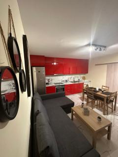 Red Harmony by the sea Pool and balcony - Kalamata - 3