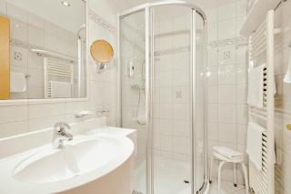 Hotel St. Georg zum See - 2