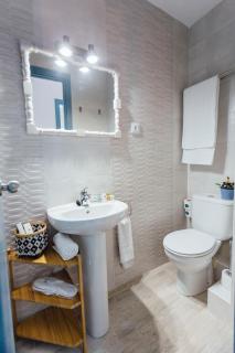 Stunning and colorful- 4Bd 2Bth- Santa Cruz - Siviglia - 4