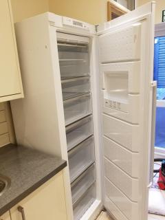 London Luxury Apartment 4 Bedroom Sleeps 12 people with 4 Bathrooms 1 Min walk from Station - Wanstead - 4