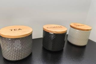 Beachy Keen in Gorgeous Henley Beach - 2