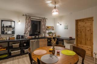 Siedlisko Wiłkupie, Dom nad stawem - 2