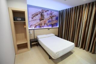 Hostal Las Flores Ramblas - 3