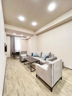 Apartment In Yerevan on Amiryan Street - Erevan - 1