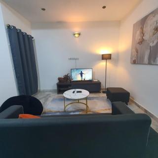 AirPutih Younee4R3B 5minTownHomestay-10pax - 2