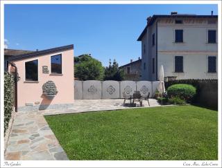 Azalea di Gigliola Ziello - "Casa Alice" - Cremia - 9