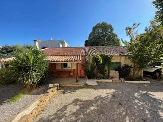 Velezia Guesthouse - Roujan - 2
