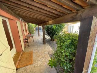 Velezia Guesthouse - Roujan - 6