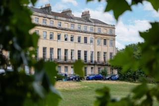 Crescent Green - Bath - 7