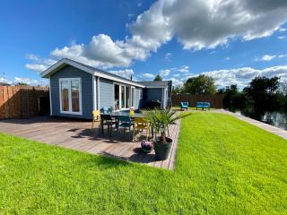 New - Waterfont Villa08 - Private Residence on a lake near Amsterdam - Vinkeveen - 0