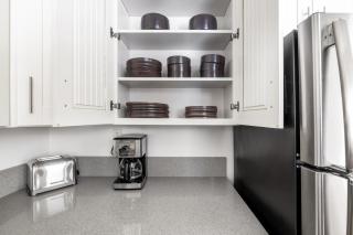 Glendale 1BR w Gym Pool walkable location LAX-422 - 3