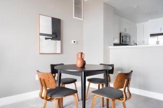 Santana Row 2br w gym pool nr highways SFO-1326 - San Jose - 5