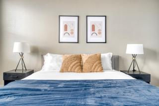 Santana Row 2br w gym pool nr highways SFO-1326 - San Jose - 1